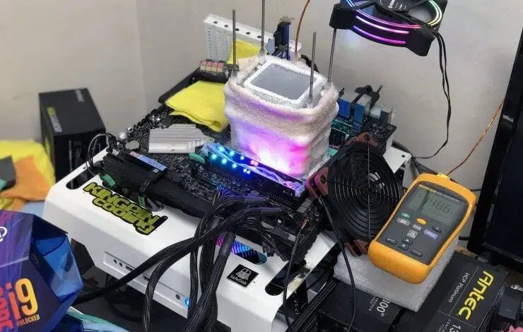 amd ryzen threadripper 3970x overclocking ln2