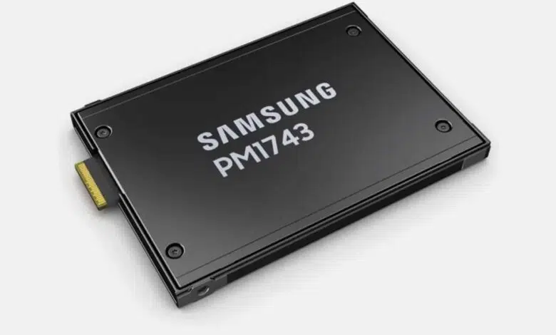 PM1743 samsung ssd emrpesarial sapphire rapids nand flash