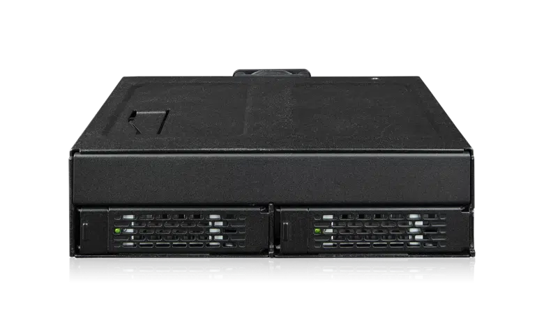 MB105VP-B_1280X853_01 icy dock ssd