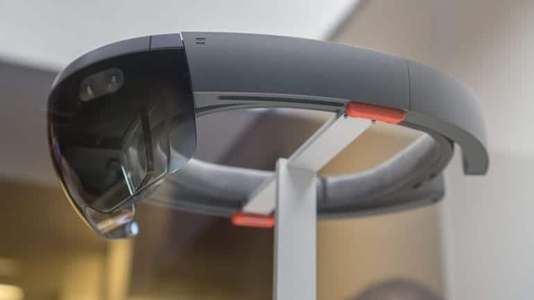 microsoft hololens 5