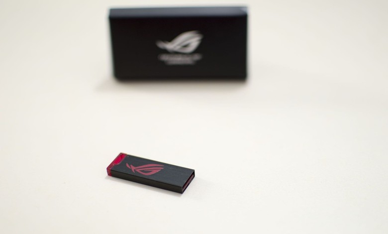 RAMPAGE V EDITION 10 USB con drivers y programas