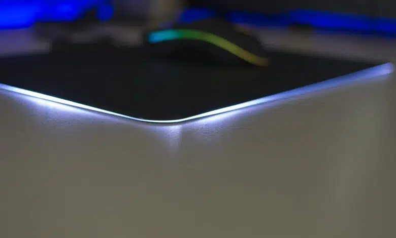 Razer firefly detalle iluminacion lateral