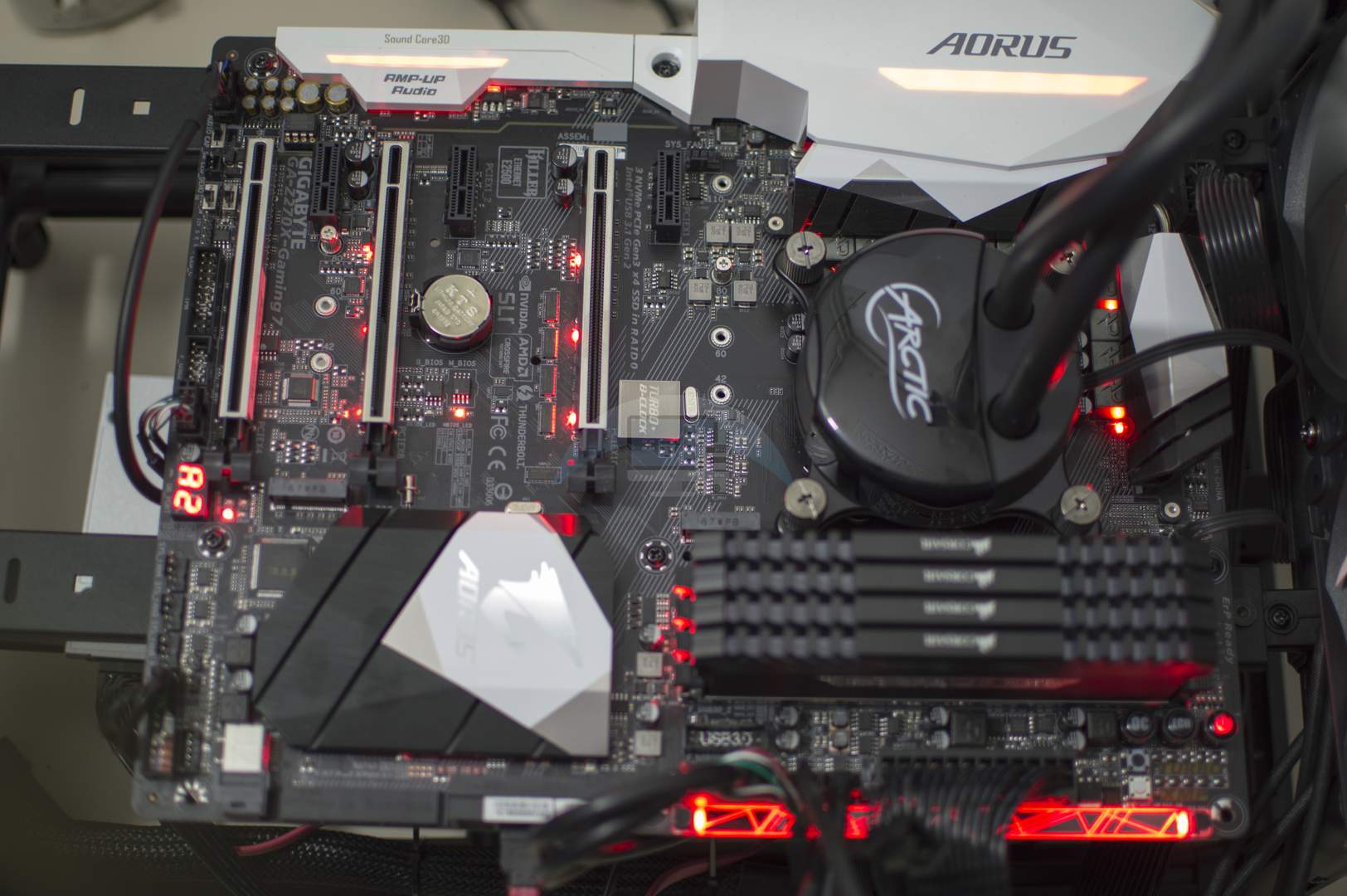 Gigabyte Aorus Z270X Gaming 7 14