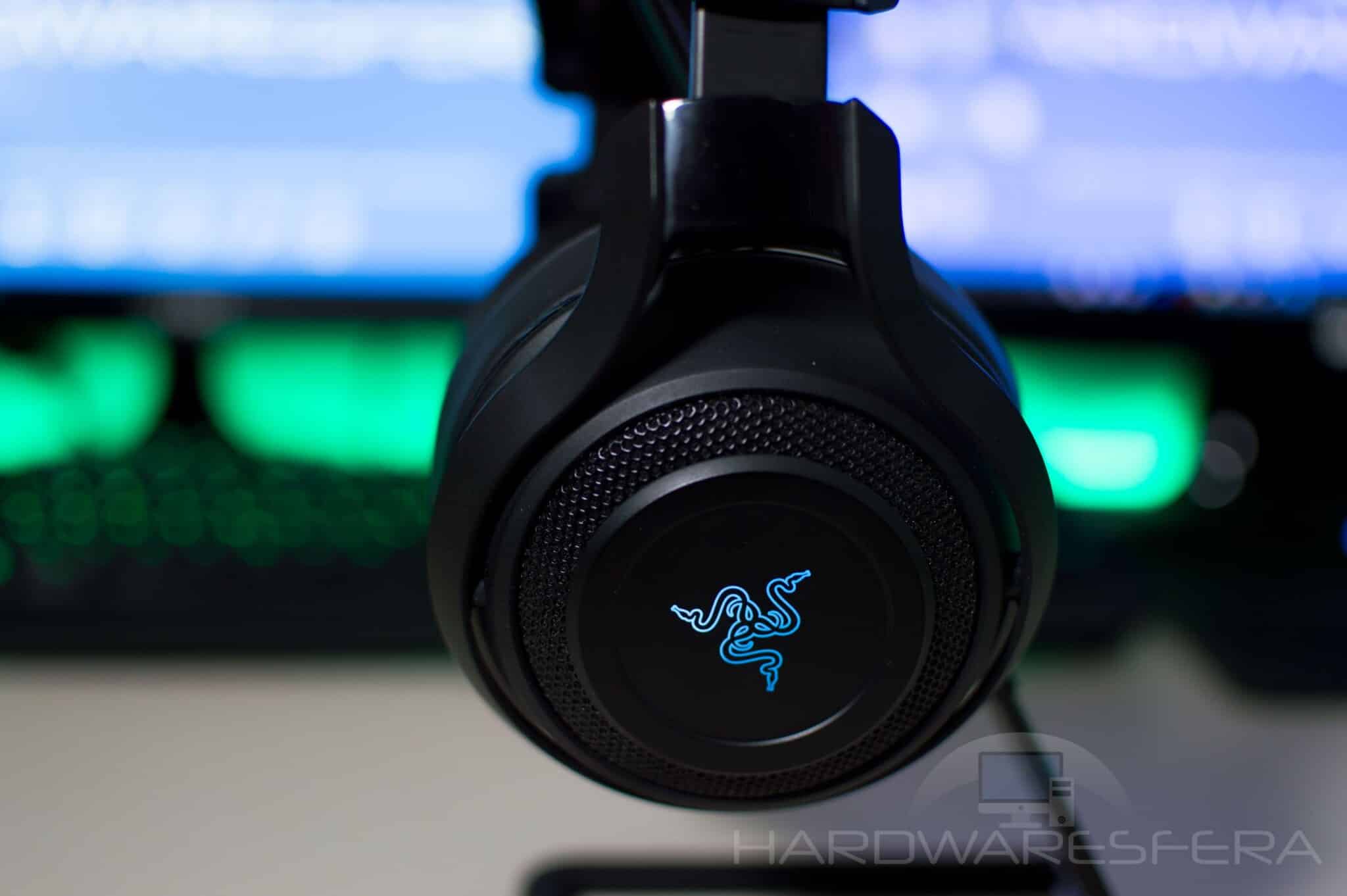 Razer Manowar Side1 HS scaled