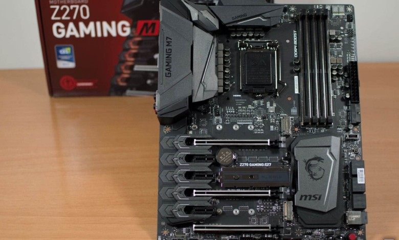 MSI Z270 Gaming M7 Front HS