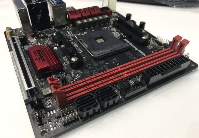 ASRock Fatal1ty X370 Gaming ITX.ac 2
