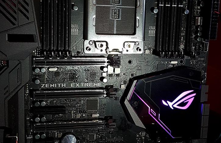 ASUS RoG X399 Zenith Extreme