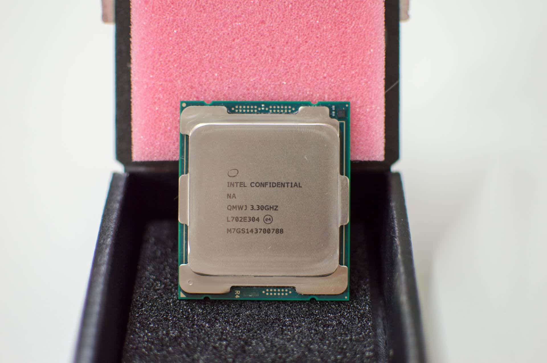 i9 7900x CPU en caja