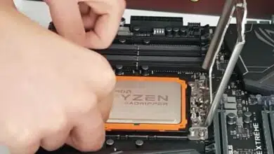 AMD Threadripper socket TR4 07