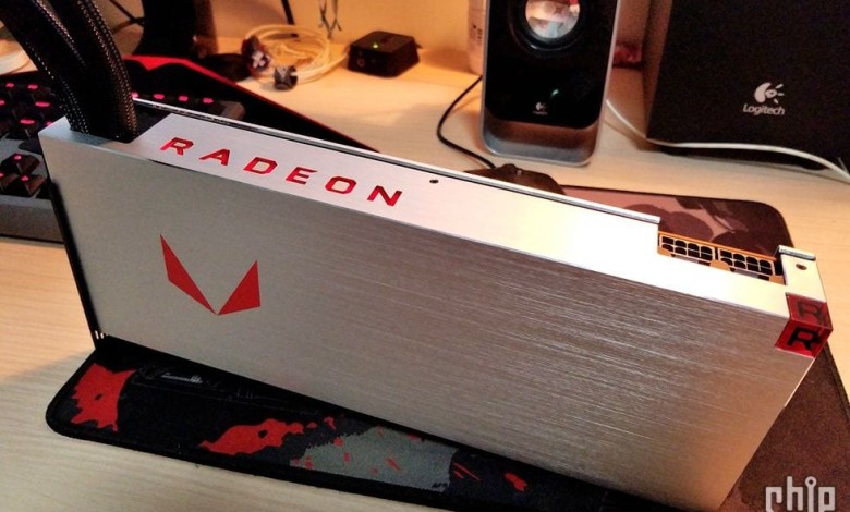 Sapphire RX Vega 64 Liquid 2