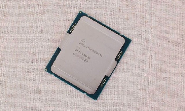 Intel i3 7360X front