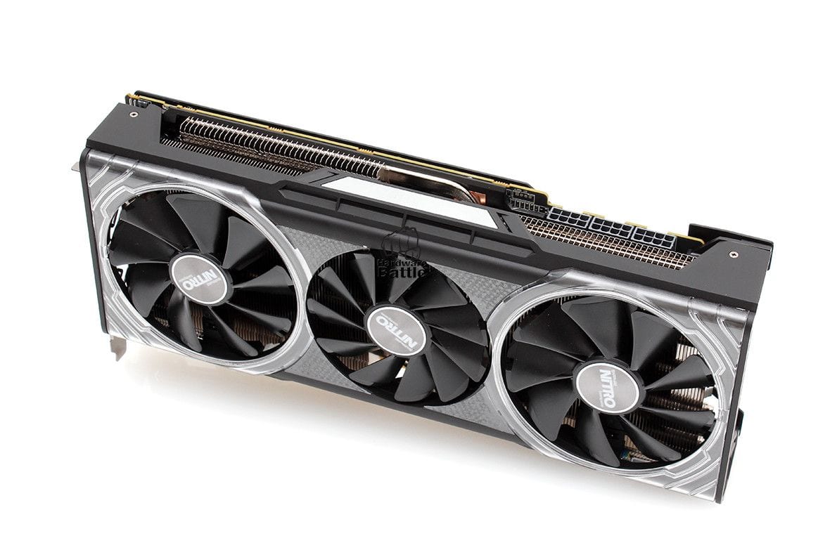 SAPPHIRE NITRO RX Vega 64 15