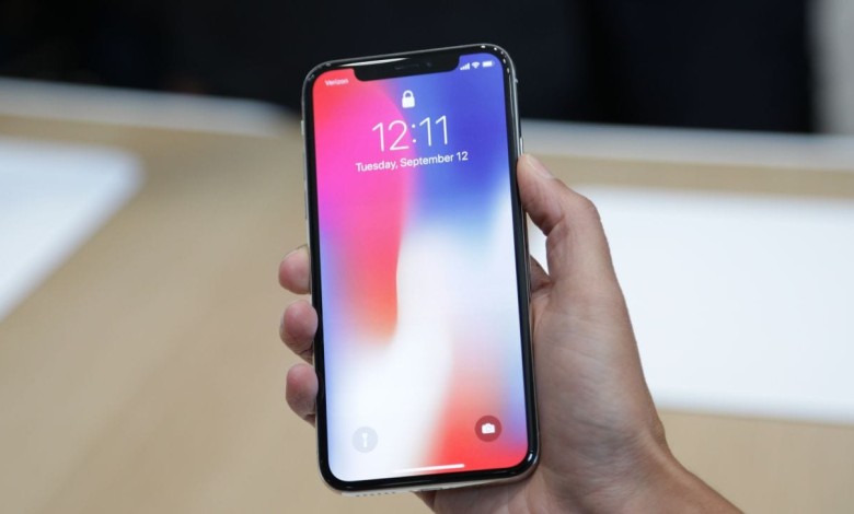 iphone x cafe