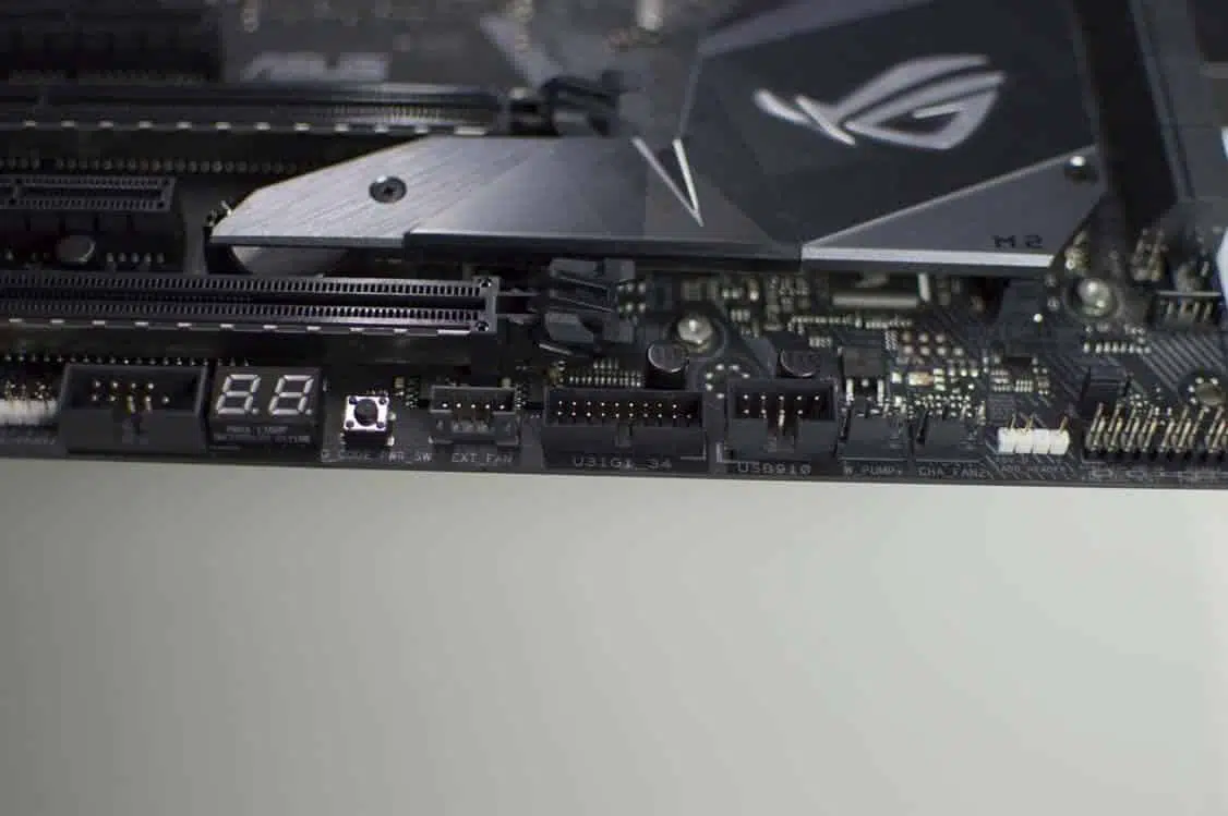 ASUS ROG x299 STRIX 8