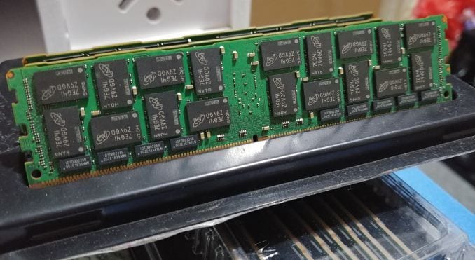 crucial lrdimm 128gb