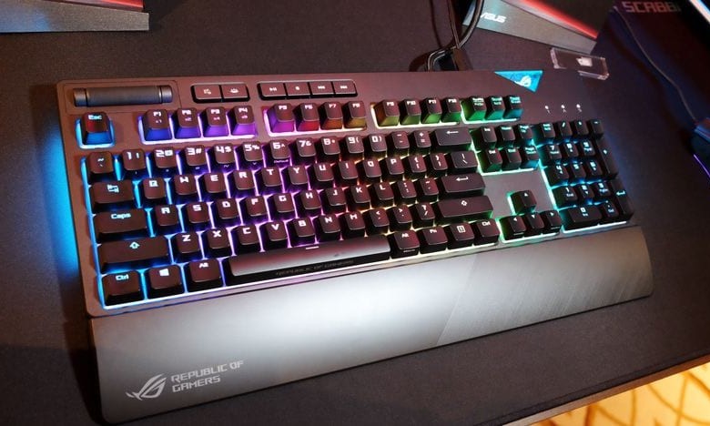 ASUS RoG STRIX Flare 1