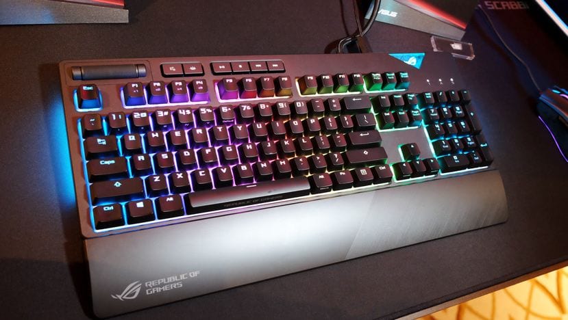 ASUS RoG STRIX Flare 1