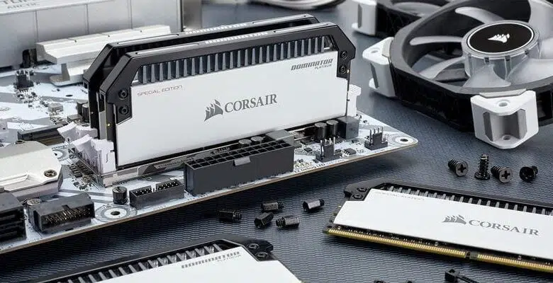 corsair Dominator Platinum Special Edition CONTRAST DDR4
