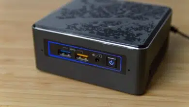Intel NUC 7 i3 7100U 11
