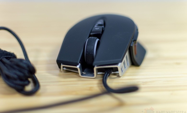 Raton Corsair M65 RGB Elite 05