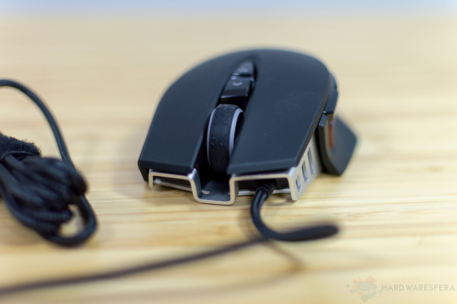 Raton Corsair M65 RGB Elite 05