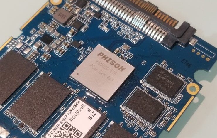 Phison PS5016 E16