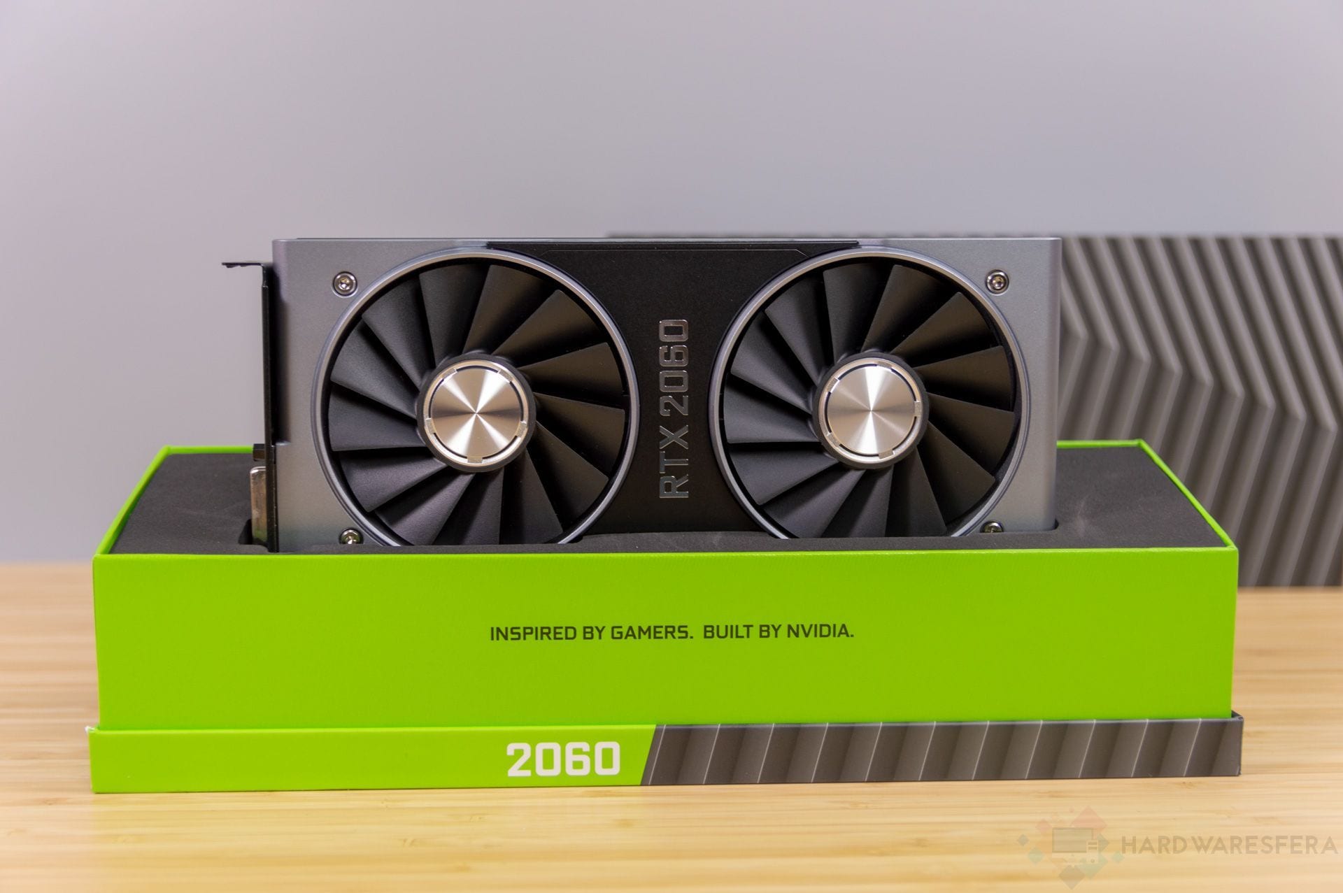 RTX 2060 Founders Edition 06