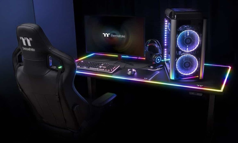 thermaltake LEVEL 20 RGB BattleStation Gaming Desk portada