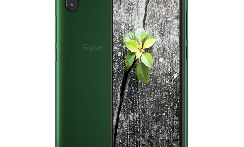 GS110 green twisted front back lowres rgb