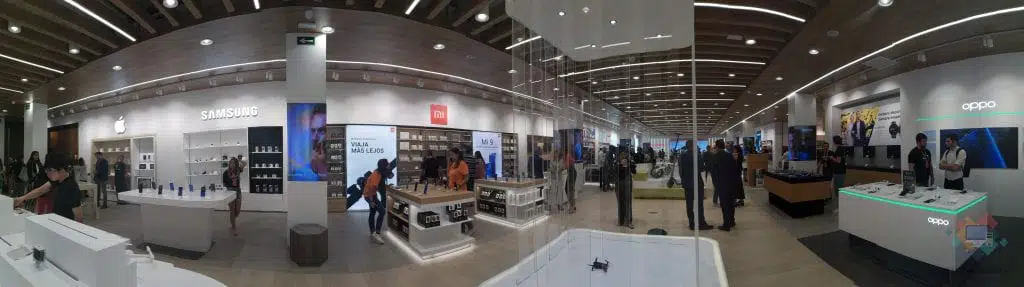 Panorámica Aliexpress Plaza Xanadú