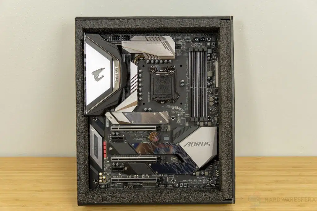 placa base AORUS Z390 EXTREME 15