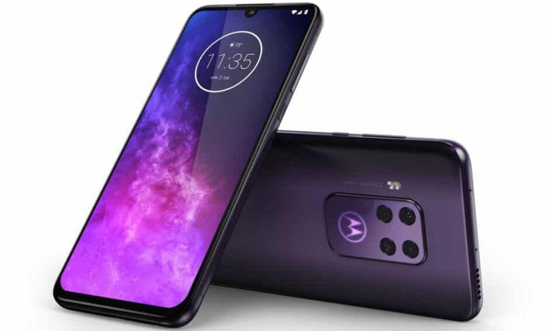 Motorola One Zoom