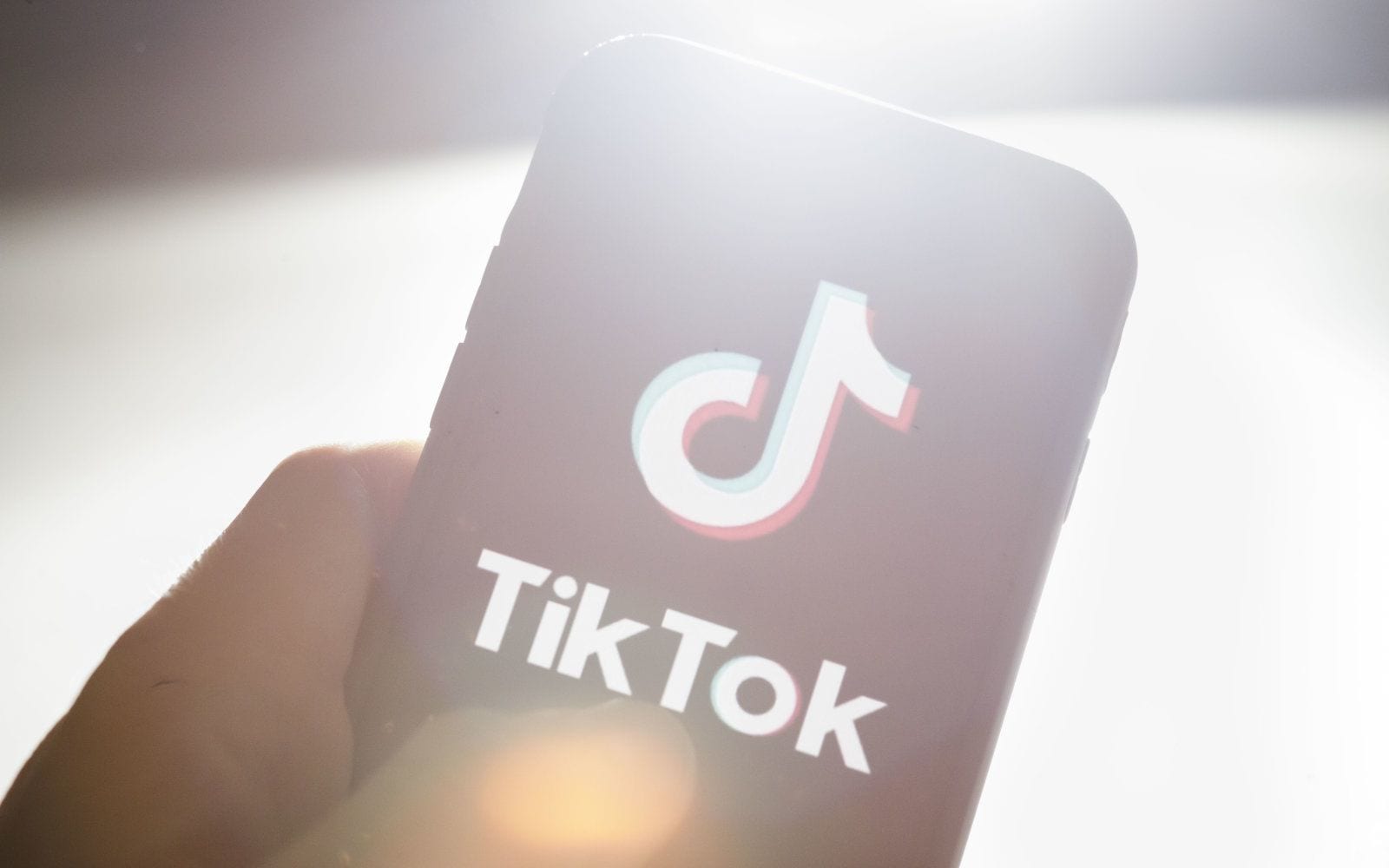 TikTok baneo montana fraudes