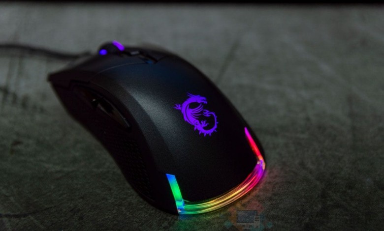 Raton gaming MSI Clutch GM50 trasera rgb