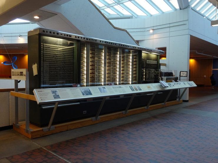 harvard mark i programado por grace hopper
