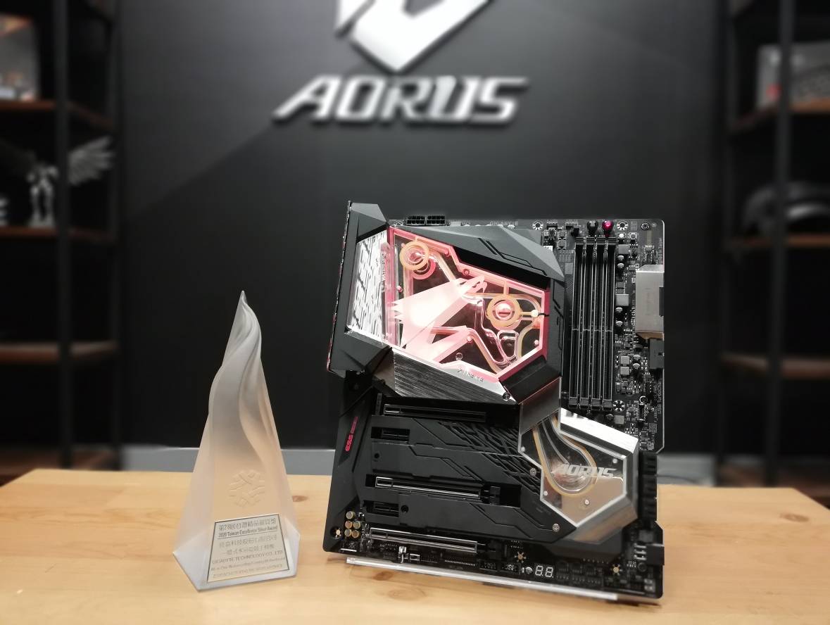 GIGABYTE Z390 AORUS XTREME WATERFORCE gana el Taiwan Excellence Silver Award 2020