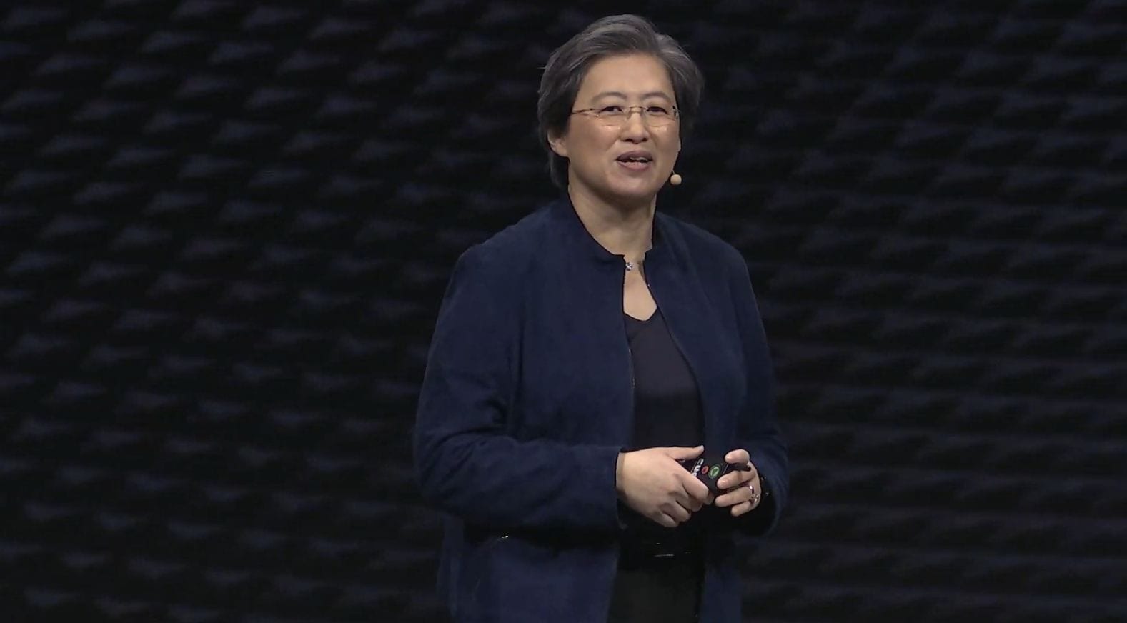 AMD Ryzen Threadripper RX 5600 XT CES2020
