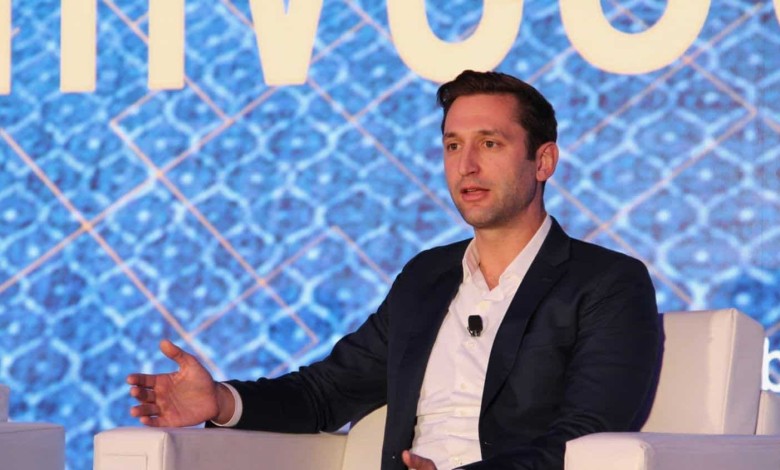Adam White CEO bakkt futuros derivados regulados