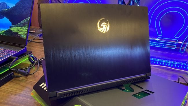 MSI Bravo 5 Ryzen 4000 con RX 5500M