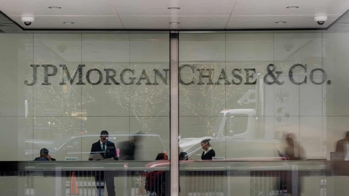 JP morgan demanda tarjeta de credito bitcoin criptomonedas