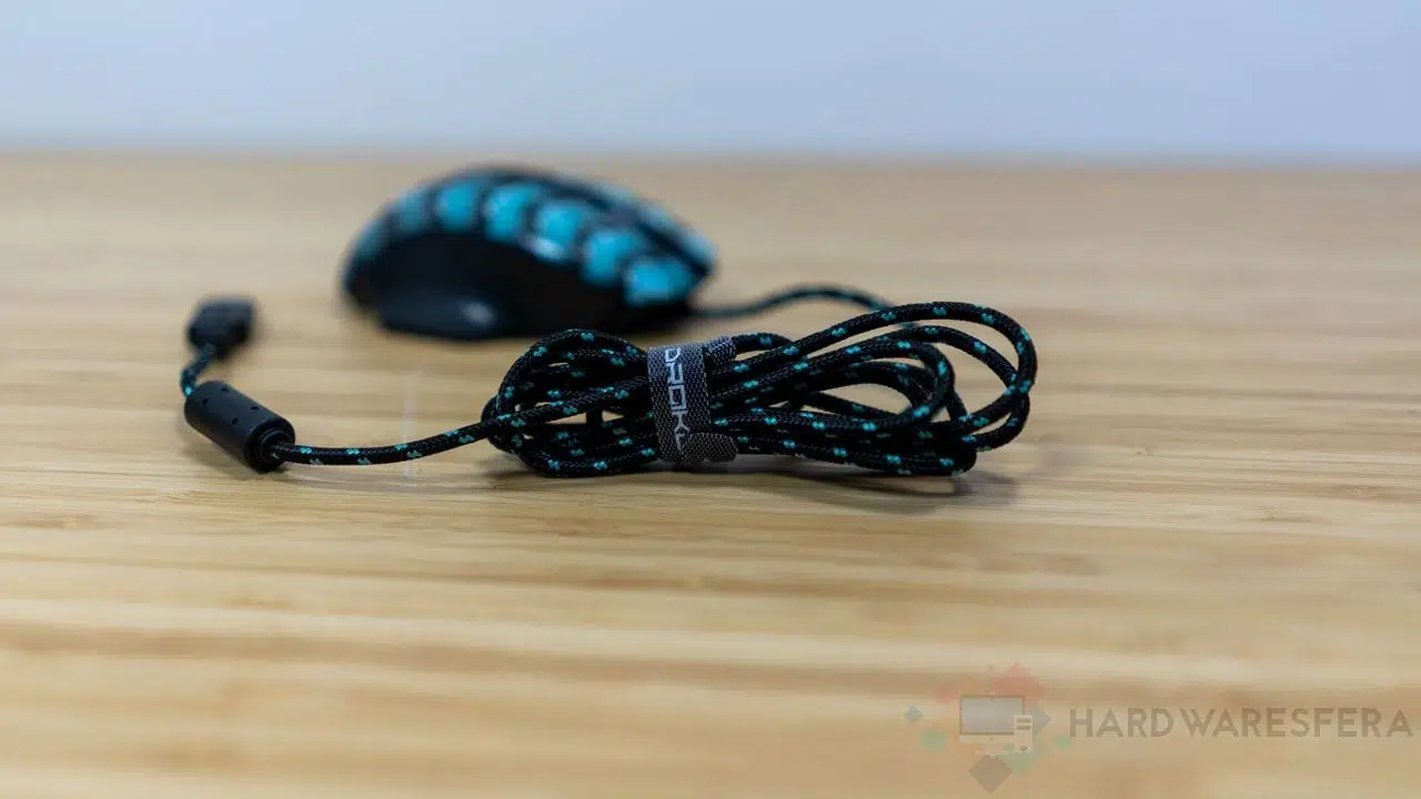 raton gaming Sharkoon Drakonia II cable