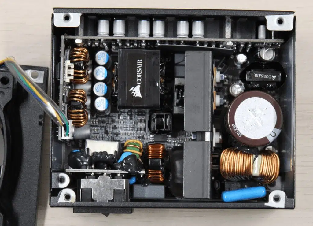fuente-alimentacion-corsair-sf750-pcab