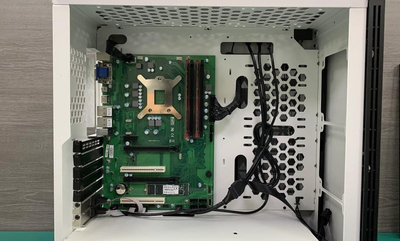 placa-base-socket-invertido-diseno