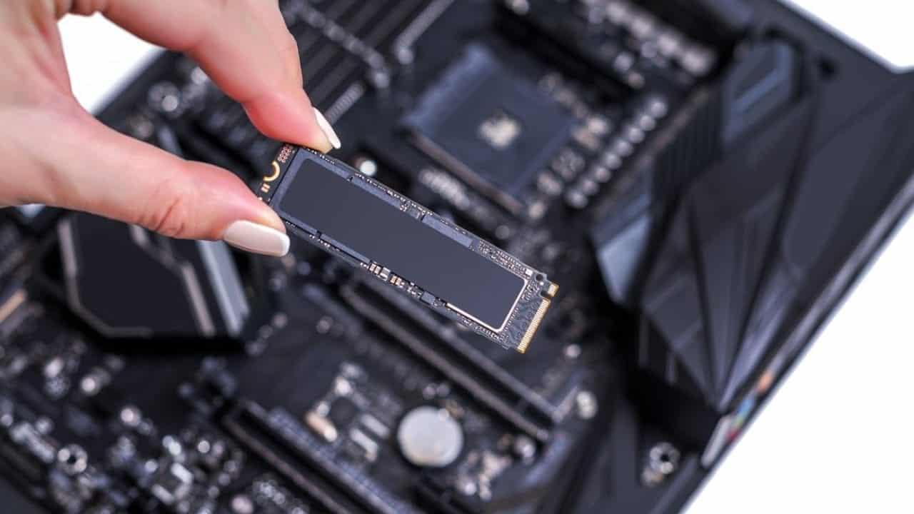 ssd-ram-dram-nand-flash