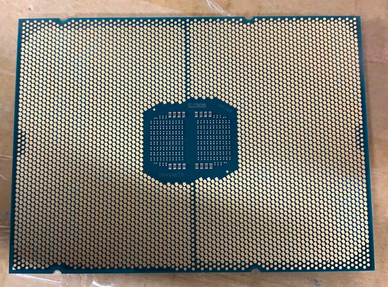 intel-xeon-sapphire-rapids-die