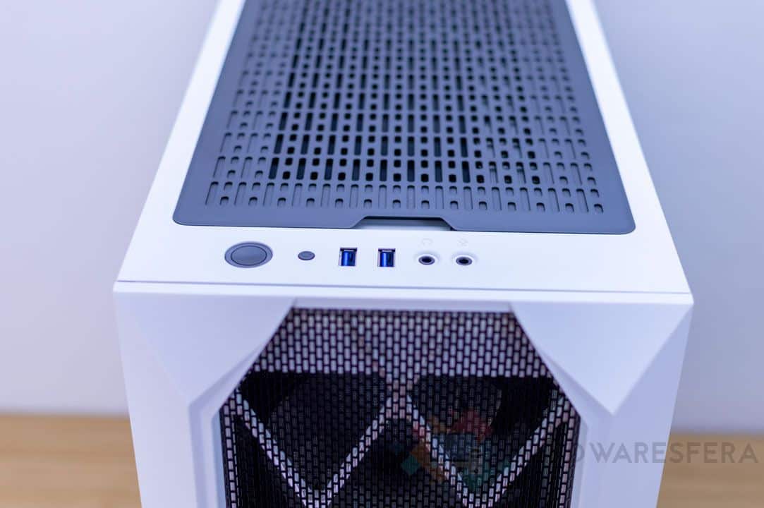 Caja NFORTEC SYNISTRA conectividad frontal