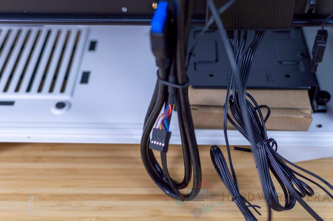 Caja NFORTEC SYNISTRA cables frontal
