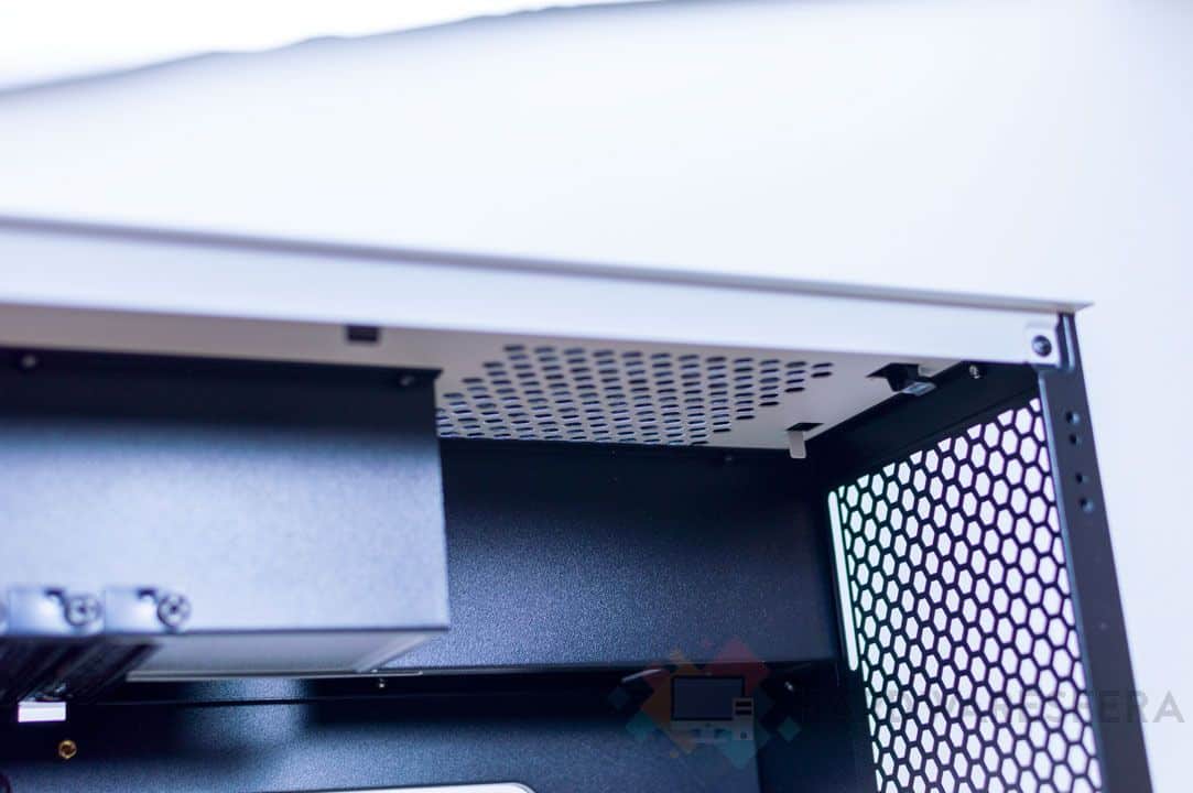 Caja NFORTEC SYNISTRA zona superior
