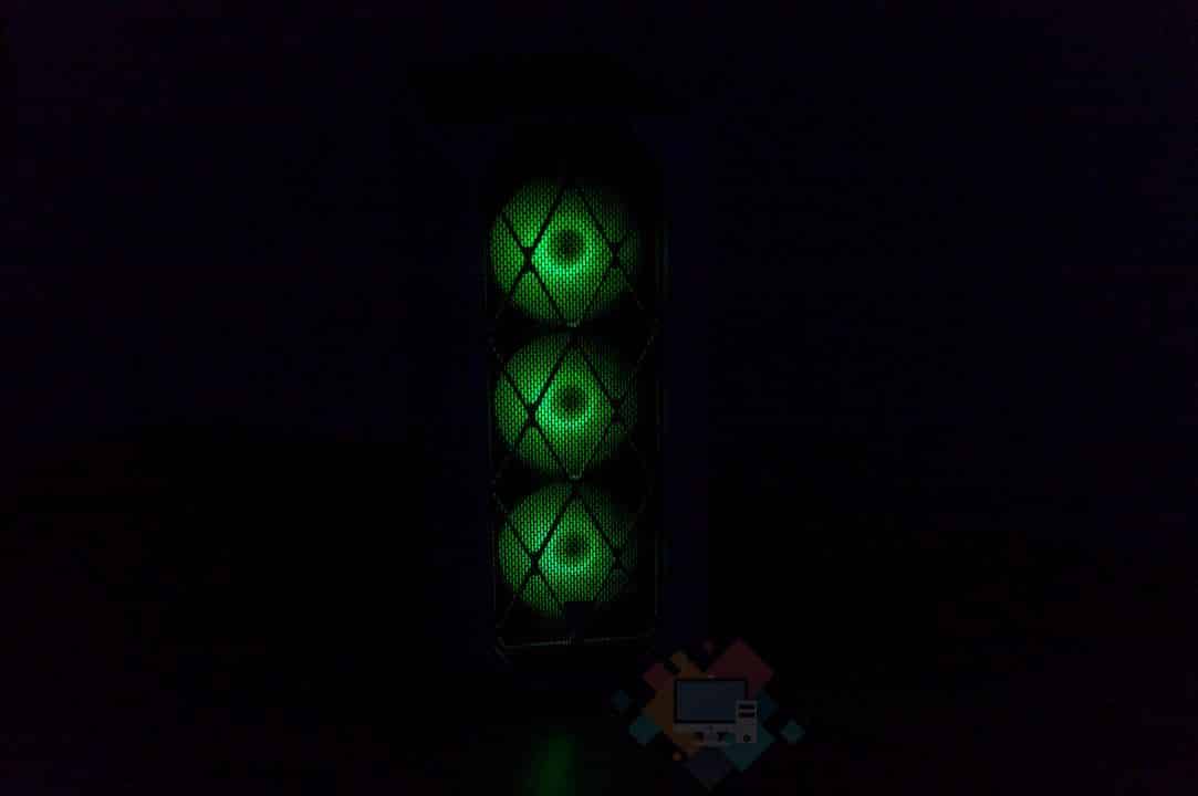 Caja NFORTEC SYNISTRA iluminación rgb frontal