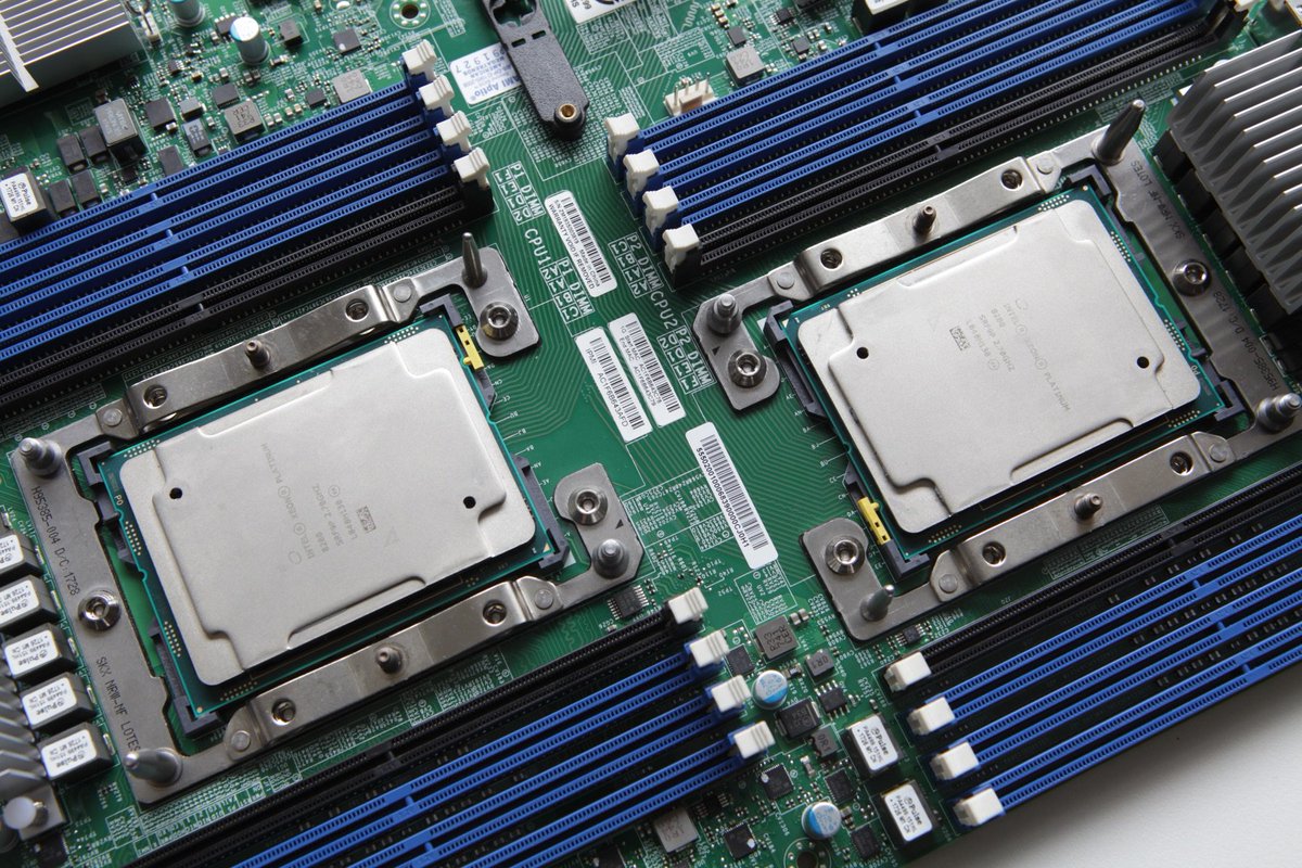 procesador servidor intel xeon sapphire rapids amd epyc milan